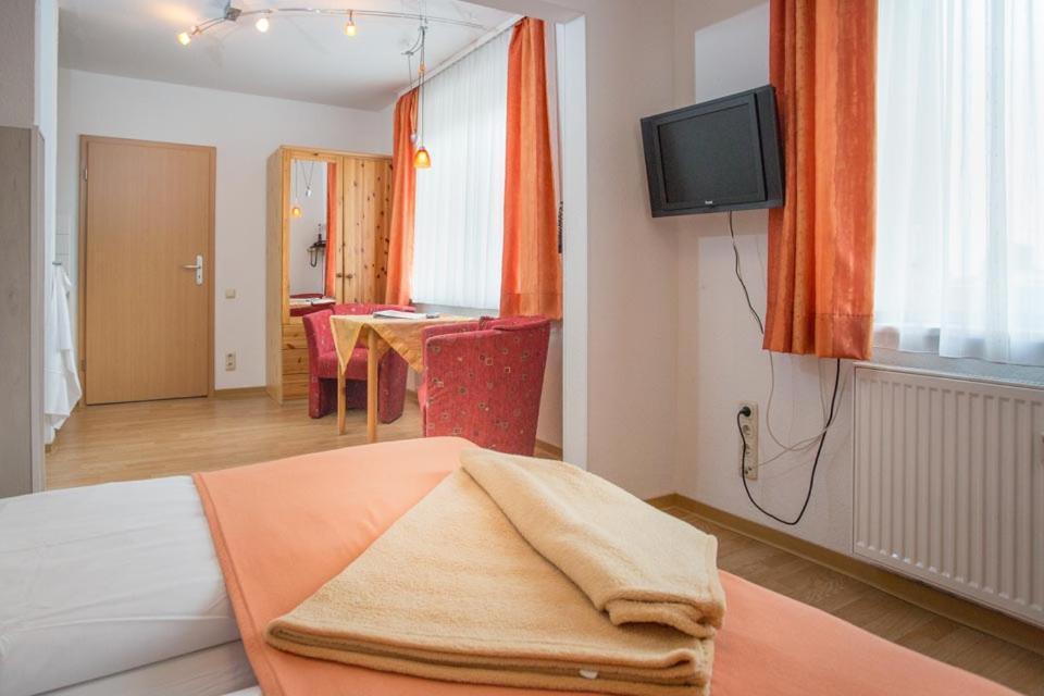 H&H Studio-Apartment Im Stadtteil Ostseeviertel Jedes Apartment Mit Kuechenzeilen - Fahrstuhl Und 24H Check In Greifswald Kültér fotó