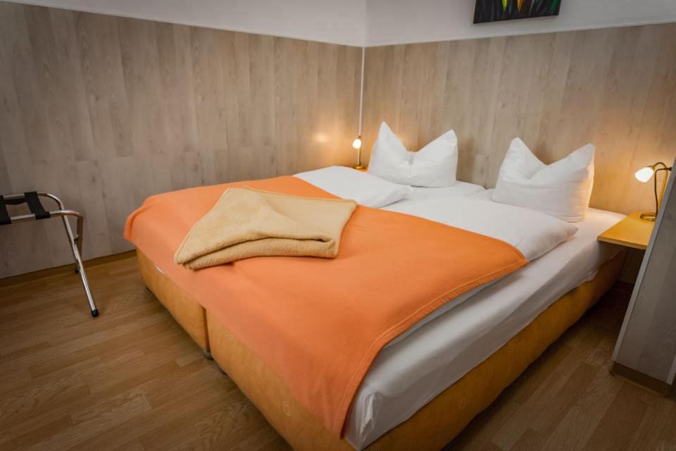 H&H Studio-Apartment Im Stadtteil Ostseeviertel Jedes Apartment Mit Kuechenzeilen - Fahrstuhl Und 24H Check In Greifswald Kültér fotó