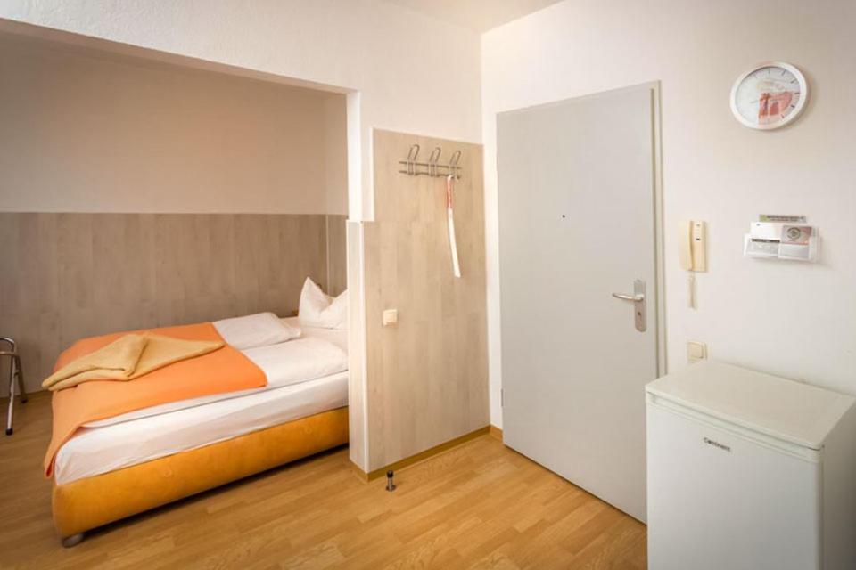 H&H Studio-Apartment Im Stadtteil Ostseeviertel Jedes Apartment Mit Kuechenzeilen - Fahrstuhl Und 24H Check In Greifswald Kültér fotó